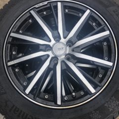 買取品:中古スタッドレスセット225/60R17　ブラポリ